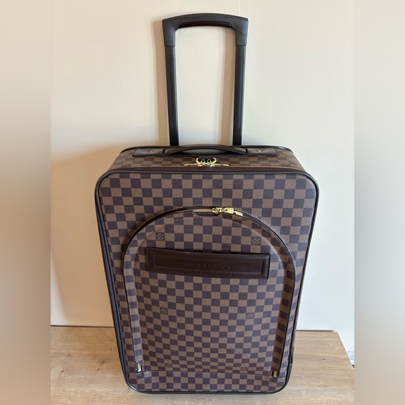 Authentic Louis Vuitton pegase damier carry on - Picture 1 of 9